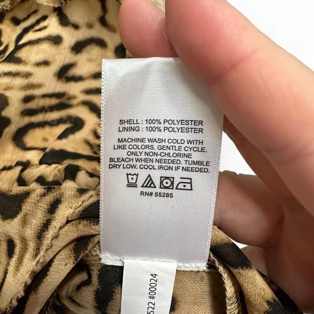 Express Leopard Print Ruffle V-Neck Peplum Blouse - Brown - Picture 4 of 7